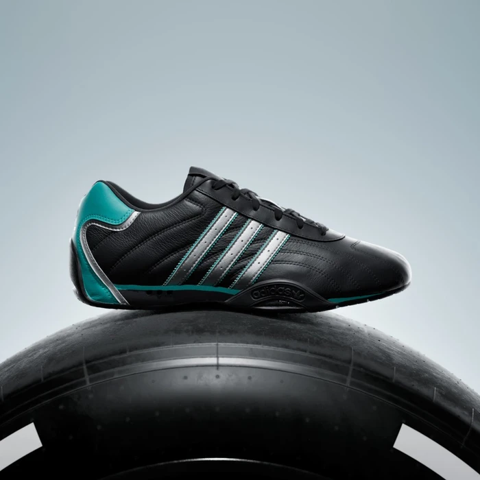 adidas Adiracer Lo Mercedes AMG Petronas F1 Team core black/matte silver/semi mint rush