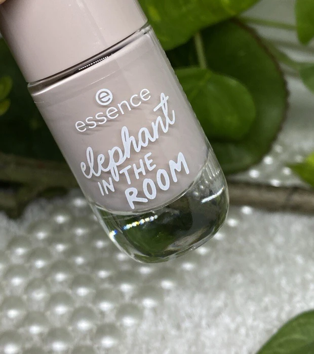 Essence gel nail colour Nagellack 28 elephant in the room, 8ml
