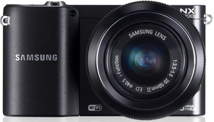 Samsung NX1000 schwarz mit Objektiv NX 20-50mm 3.5-5.6 i-Function ED II