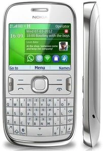 Nokia Asha 302 weiß