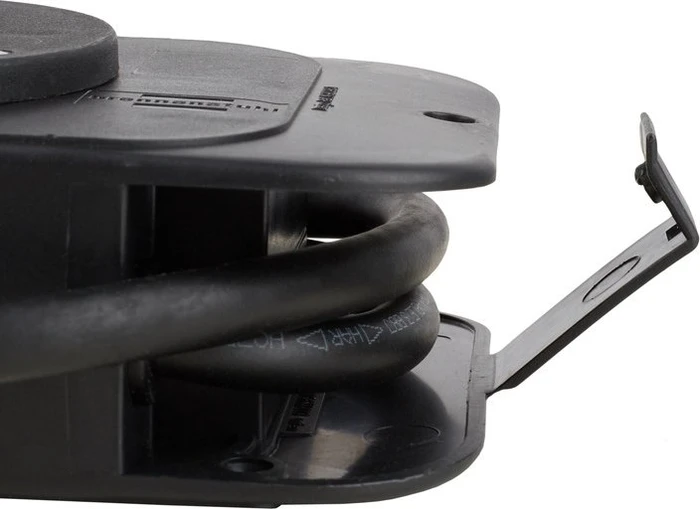Brennenstuhl Camping-Stromverteiler mit CEE-Stecker, 2x CEE 230V, 3x Schuko, IP44, 5-fach, 1.5m