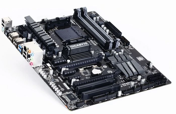 GIGABYTE GA-970A-UD3P (AMD AM3+)