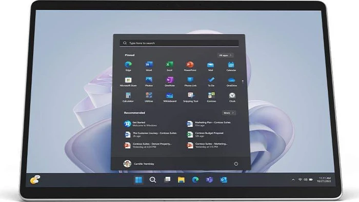 Microsoft Surface Pro 9, Platin, SQ3, 16GB RAM, 512GB, 5G, Business