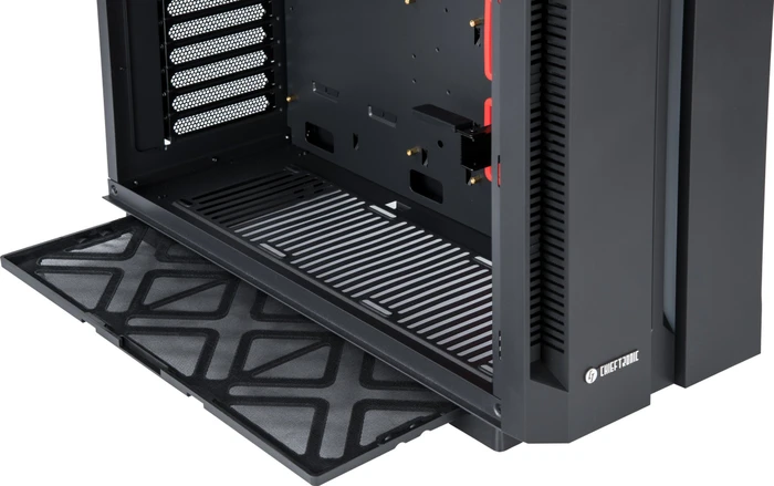 Chieftec Chieftronic G1, Glasfenster
