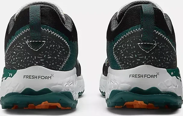 New Balance Fresh Foam X Hierro v7 concrete/vintage teal/hot marigold (Herren)