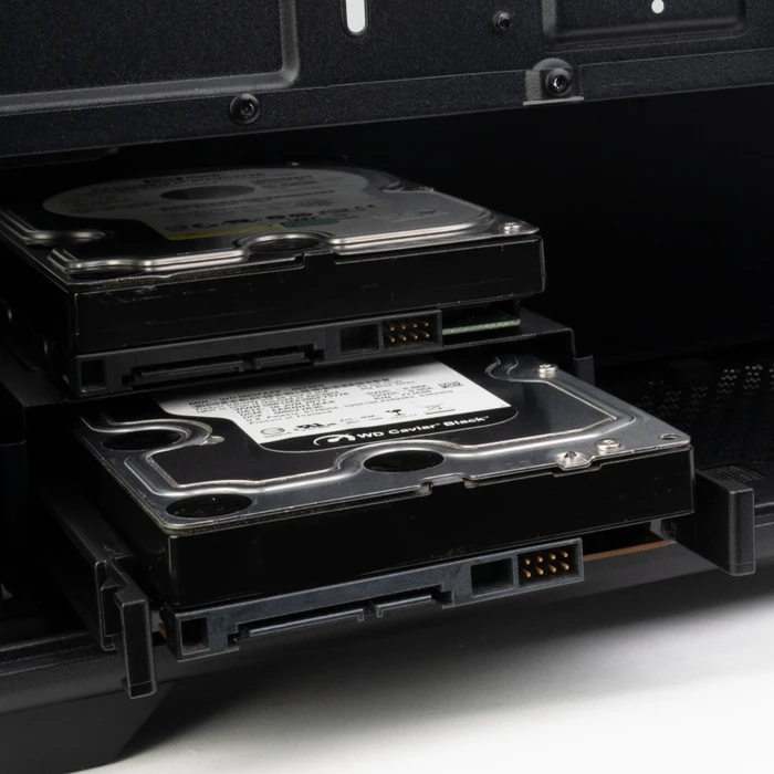 SilverStone Fara 515XR, schwarz, Glasfenster