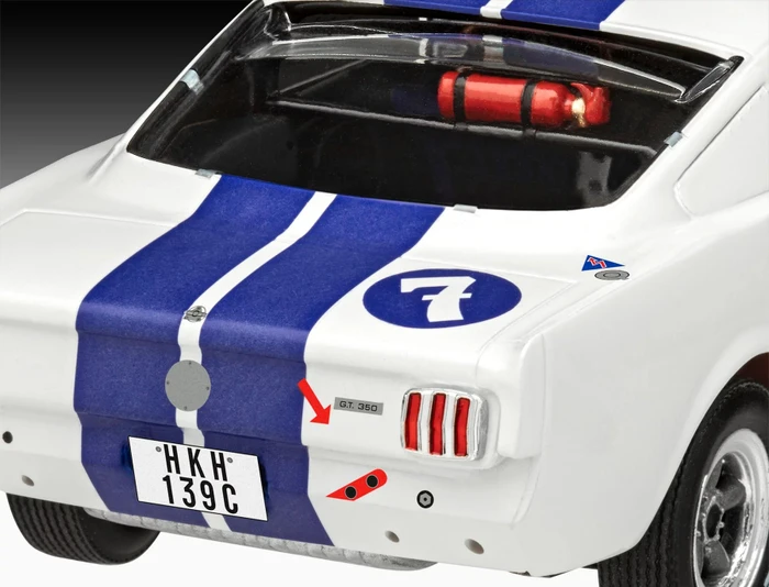 Revell 1966 Shelby GT 350 R Stirling Moss