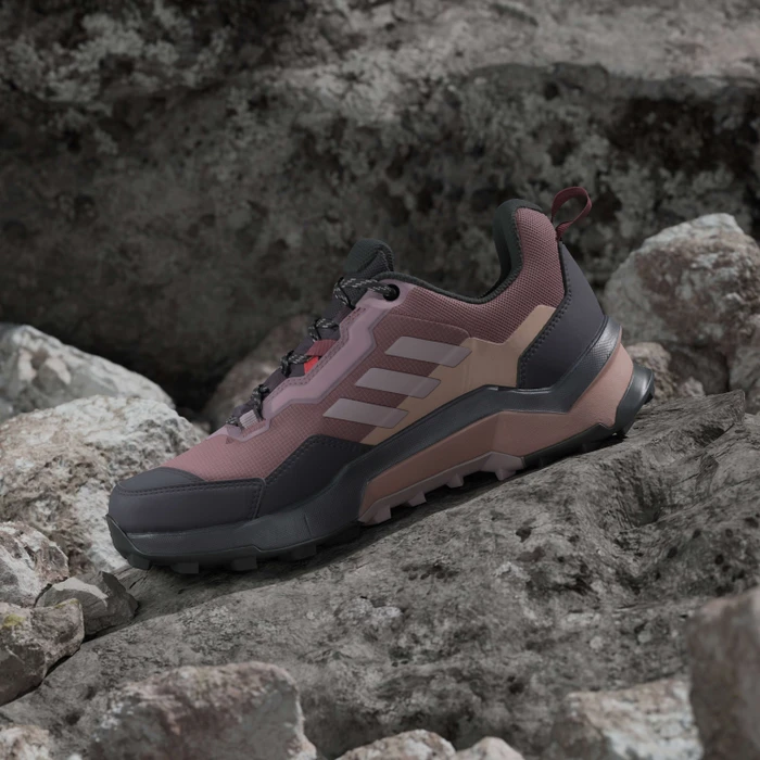 adidas Terrex AX4 GTX burgundy/preloved fig/warm clay (Damen)