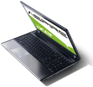 Acer Aspire 5755G-5245G32Mrks, rot, Core i5-2450M, 4GB RAM, 320GB HDD, GeForce GT 630M, DE