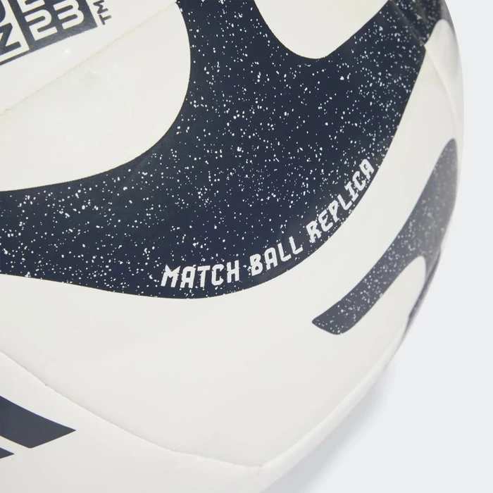 adidas Oceaunz FIFA WM 2023 Club Fußball white/collegiate navy