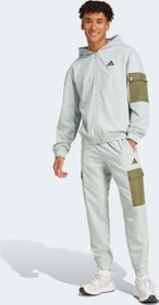 adidas Sportswear Woven Cargo Trainingsanzug wonder silver (Herren)