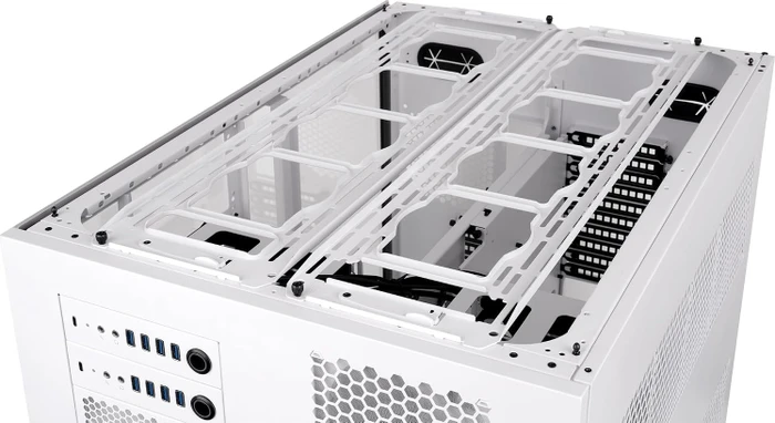 Thermaltake AX1000 TG Snow, Glasfenster