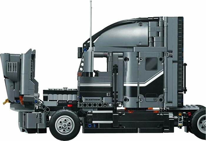 LEGO Technic - Mack Anthem