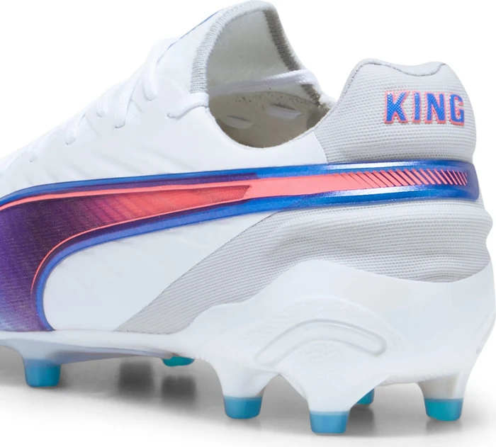 Puma King Ultimate FG/AG puma white/bluemazing/flat light gray/sunset glow (Damen)