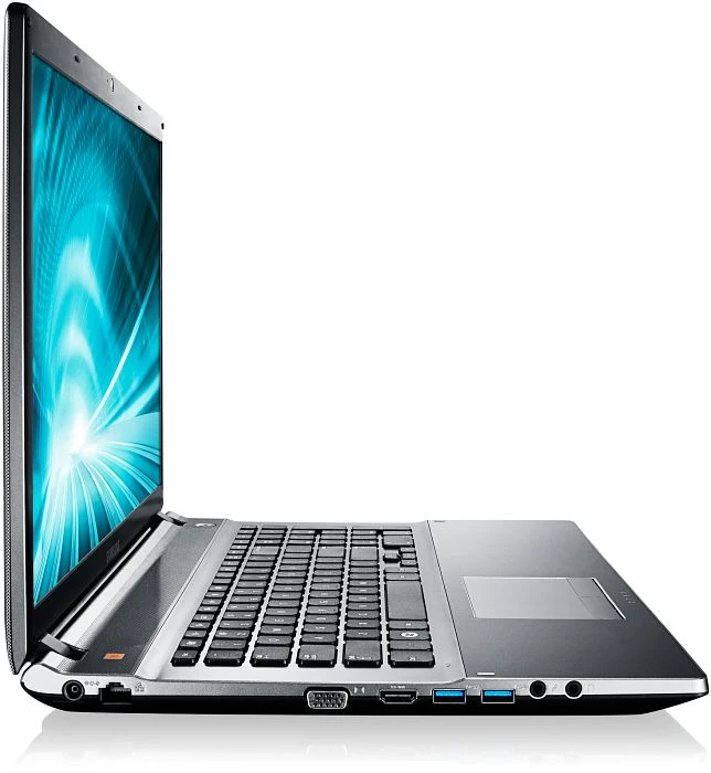 Samsung 550P7C, Core i5-3210M, 8GB RAM, 1TB HDD, GeForce GT 650M, DE