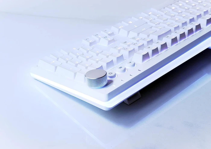 i-Rocks K71M, LEDs RGB, weiß, Gateron BROWN, USB, US