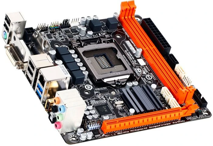 GIGABYTE GA-B85N Phoenix (Intel 1150)