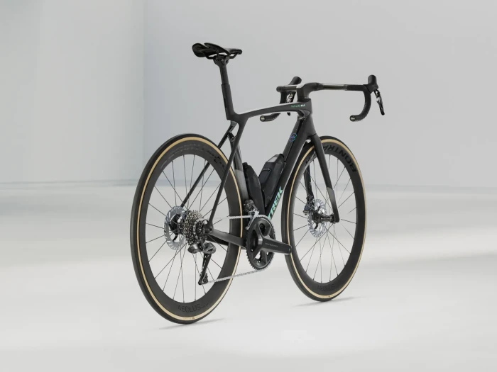 Trek Madone SLR 7 Gen 8 matte carbon smoke/prismatic pearl Modell 2025