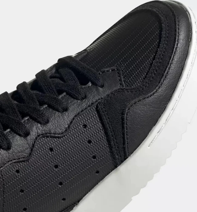adidas Supercourt core black/crystal white/platinum metallic (Damen)