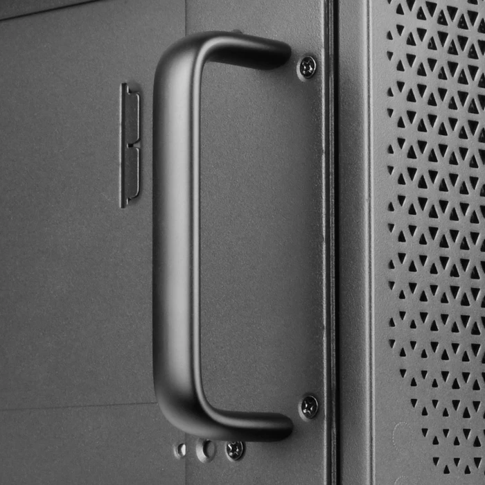 SilverStone RM44, Rackmount Storage, schwarz, 4HE, ATX