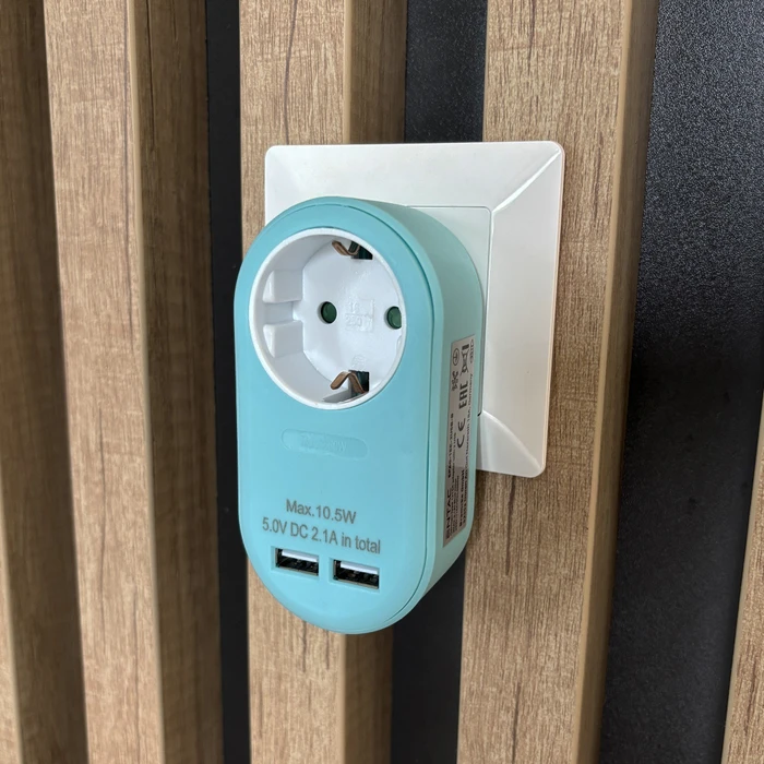 Entac Steckdosenadapter mit 2x USB-A, 1-fach, Blue