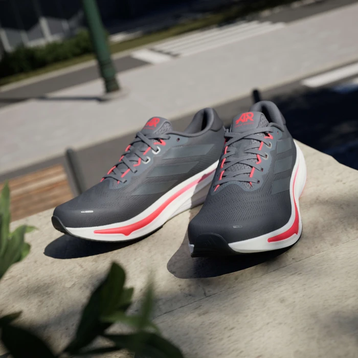 adidas Supernova Rise 2 grey five/night metallic/lucid red (Herren)