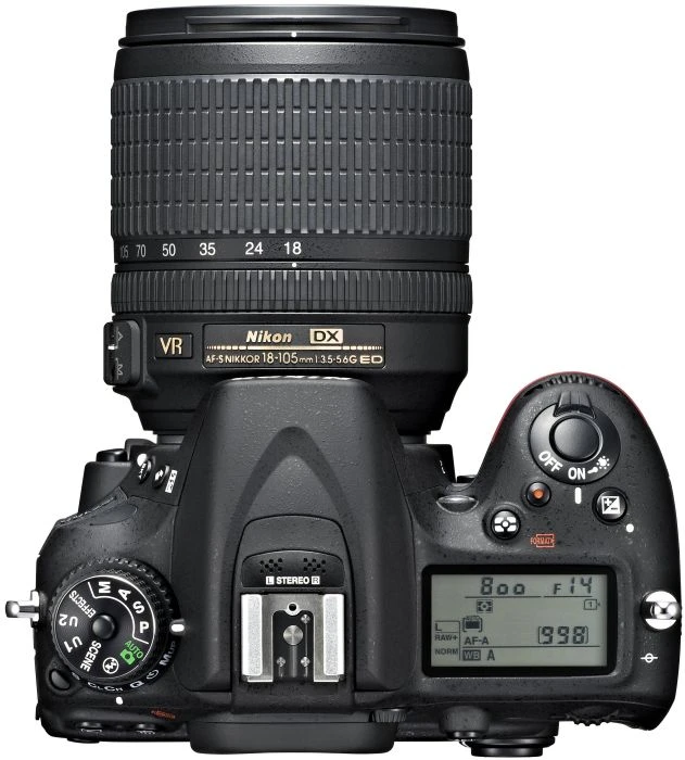Nikon D7100 mit Objektiv AF-S DX 18-105mm 3.5-5.6 G ED VR