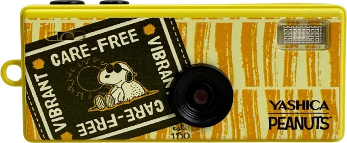 Yashica x Peanuts Funtastic Keychain Camera Sweet Dreams Home