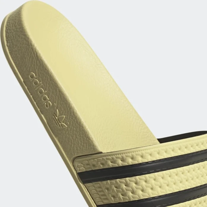 adidas Adilette almost yellow/core black