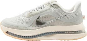 Nike Pegasus Premium light bone/chalk/arctic orange/metallic silver (Damen)