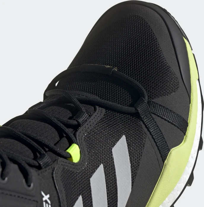 adidas Terrex Skychaser LT Mid GTX core black/grey two/solar yellow (Herren)