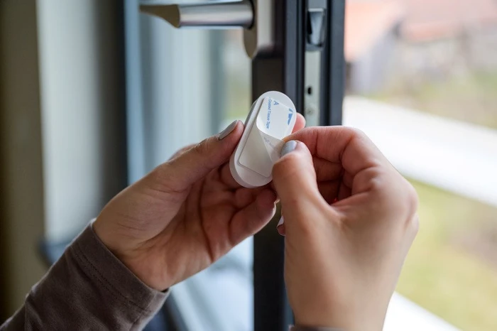Brennenstuhl Connect TFK CZ 0, Schließ-/Öffnungssensor