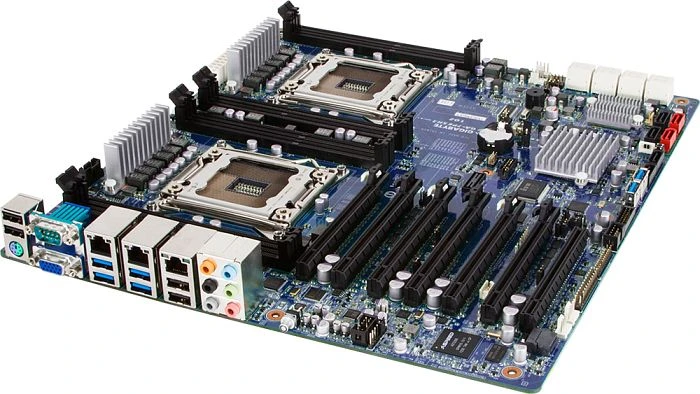 GIGABYTE GA-7PESH3 (2x Intel 2011-0)