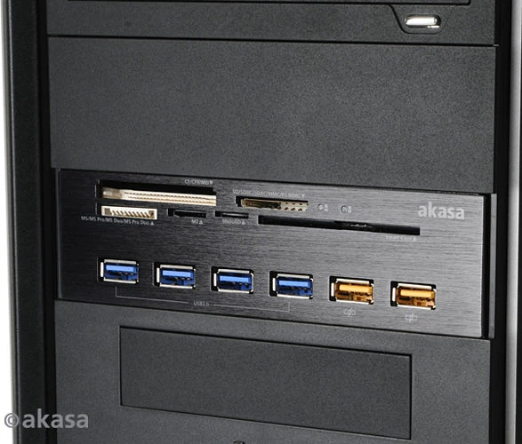 Akasa InterConnect EX Multi-Slot-Cardreader, USB 3.0 19-Pin Stecksockel [Stecker]