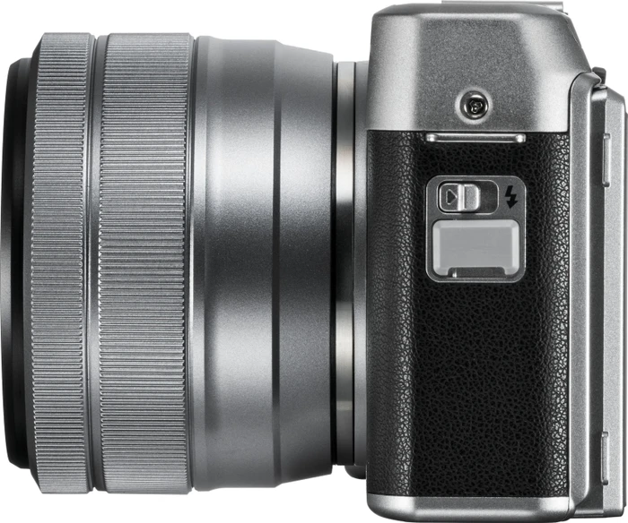 Fujifilm X-A3 silber mit Objektiv Fujinon XC 15-45mm 3.5-5.6 OIS PZ