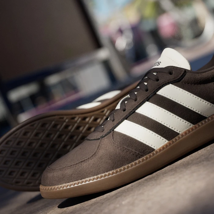 adidas Breaknet Sleek aurora coffee/off white/gum5 (Damen)