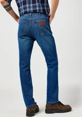Wrangler Larston Medium Stretch Jeans dandelion summer (Herren)
