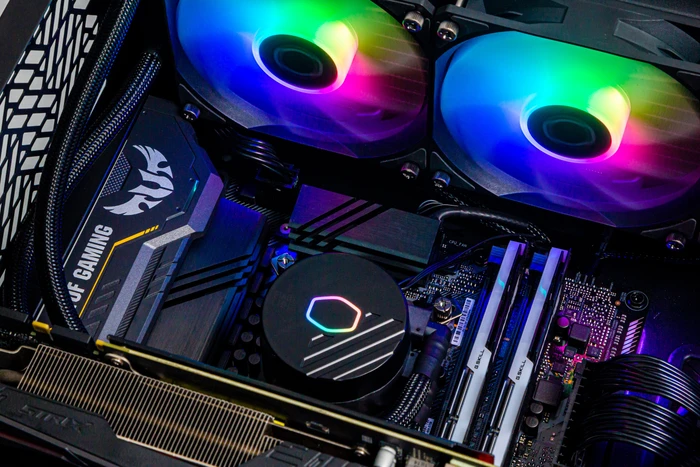 Cooler Master MasterLiquid 240L Core ARGB, schwarz