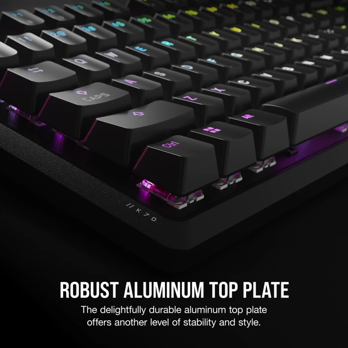 Corsair Gaming K70 CORE, schwarz, MLX RED, USB, DE