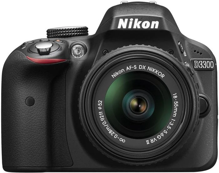 Nikon D3300 schwarz mit Objektiv AF-P DX 18-55mm 3.5-5.6 G VR und AF-S DX 55-200mm 4.0-5.6 G ED II VR