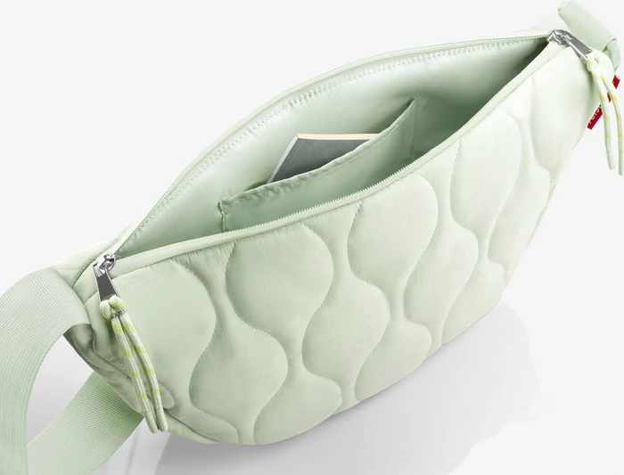 Reisenthel moonbag S Umhängetasche puffer iced matcha