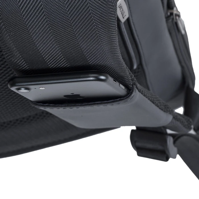 RivaCase Narita 8125 Laptop Rucksack 14", schwarz