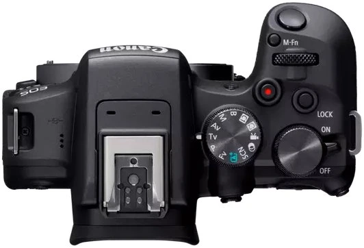 Canon EOS R10 mit Objektiv RF-S 18-45mm 4.5-6.3 IS STM