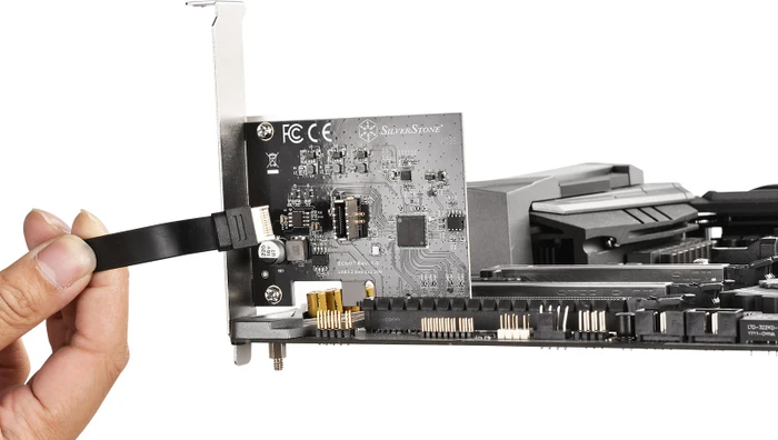 SilverStone ECU07, 1x USB-C 3.2 Key-A Header, PCIe 3.0 x4