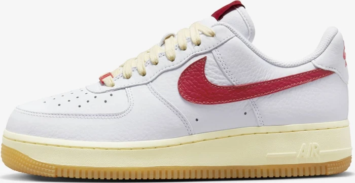Nike Air Force 1 '07 white/alabaster/coconut milk/gym red (Damen)