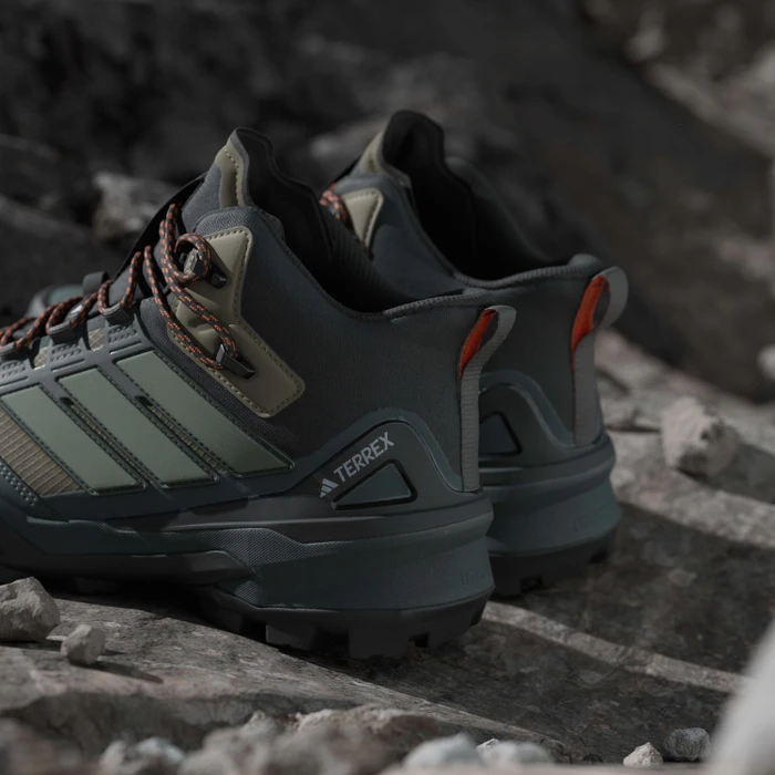 adidas Terrex Skychaser Mid GTX olive strata/silver green/core black (Herren)