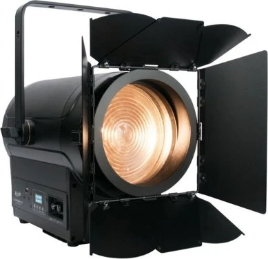 Elation KL Fresnel 8