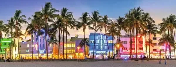 Ravensburger Nachtlichter am Ocean Drive