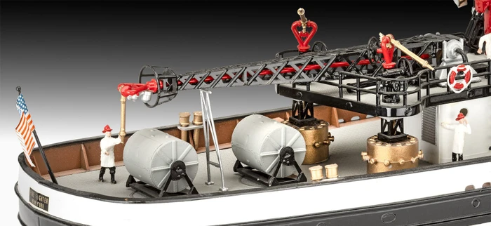 Revell The Firefighter (05197) – Bild 3 von 5