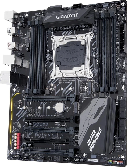 GIGABYTE X299 UD4 (Intel 2066)